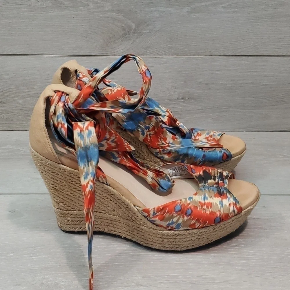Ugg Australia Lucianna Espadrille Wedge Sandals Lace up Gladiator shoes sz 10